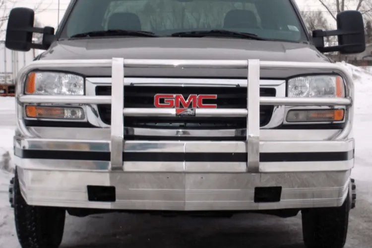 Ali Arc Traditional Aluminum GMC Sierra 2500/3500 HD 2003-2006 Front Bumper GMB241