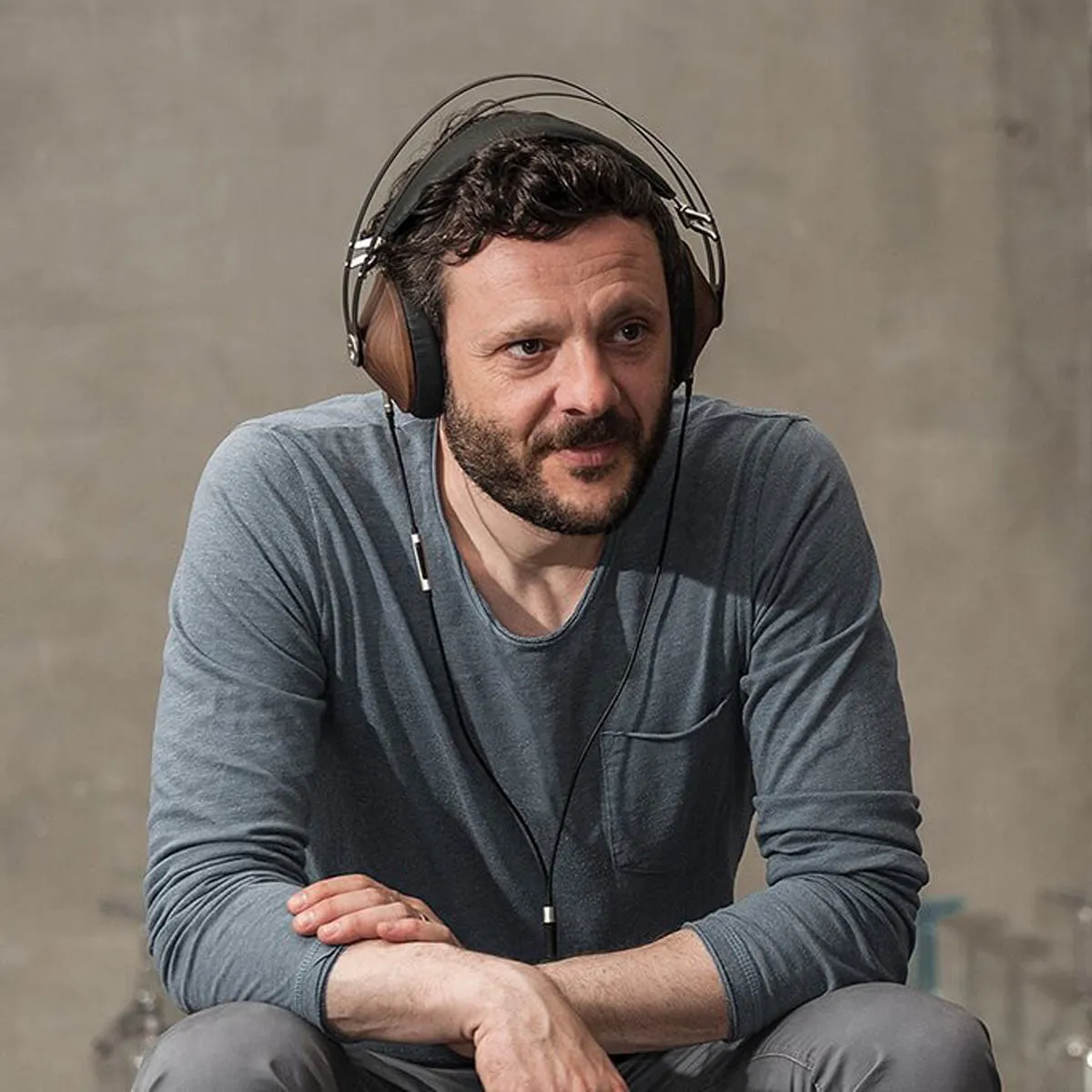 Meze Audio 99 Classics Over-Ear Headphones