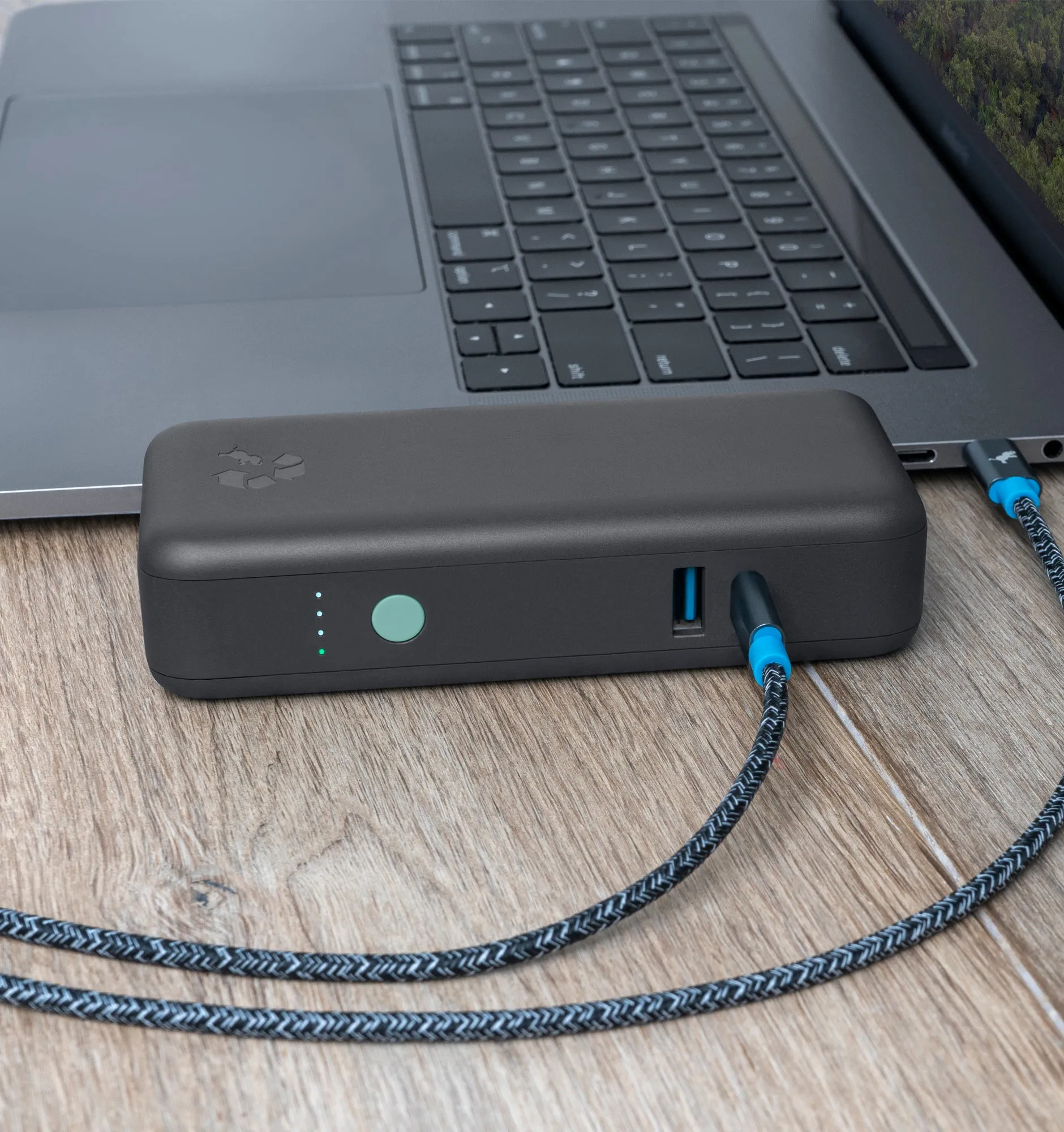 Nimble WALLY Pro Fast Laptop Charger with Battery Bank